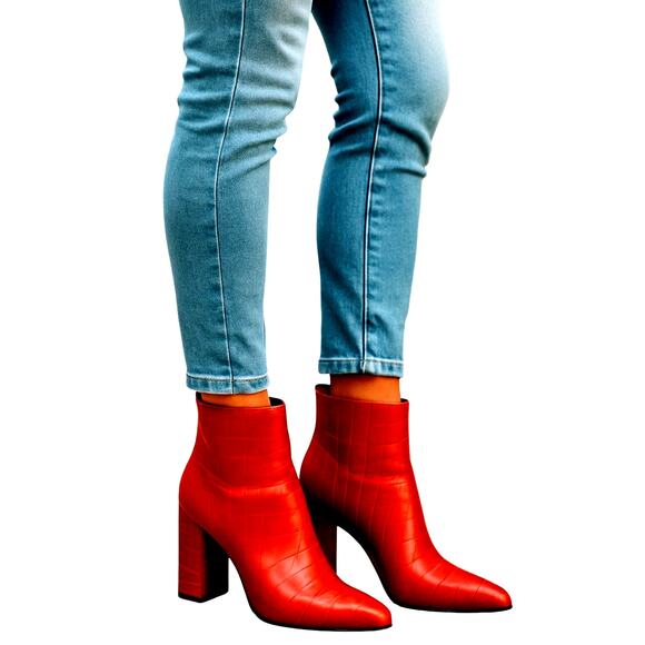 Qupid 6 Red Faux Alligator Women's Ankle Boots 4 Inch High Heel Shoe Girl's - Picture 1 of 9